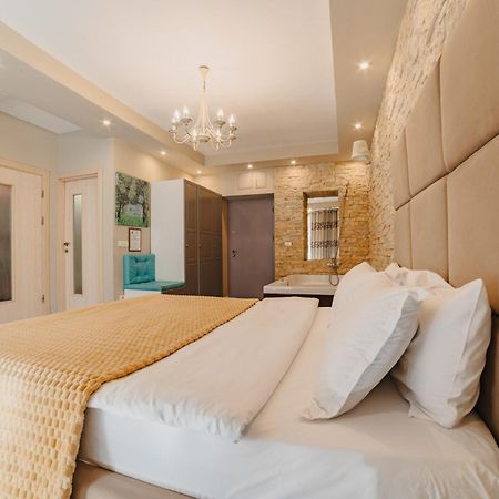 Romantic Jacuzzi Belleview Studio Синая Экстерьер фото