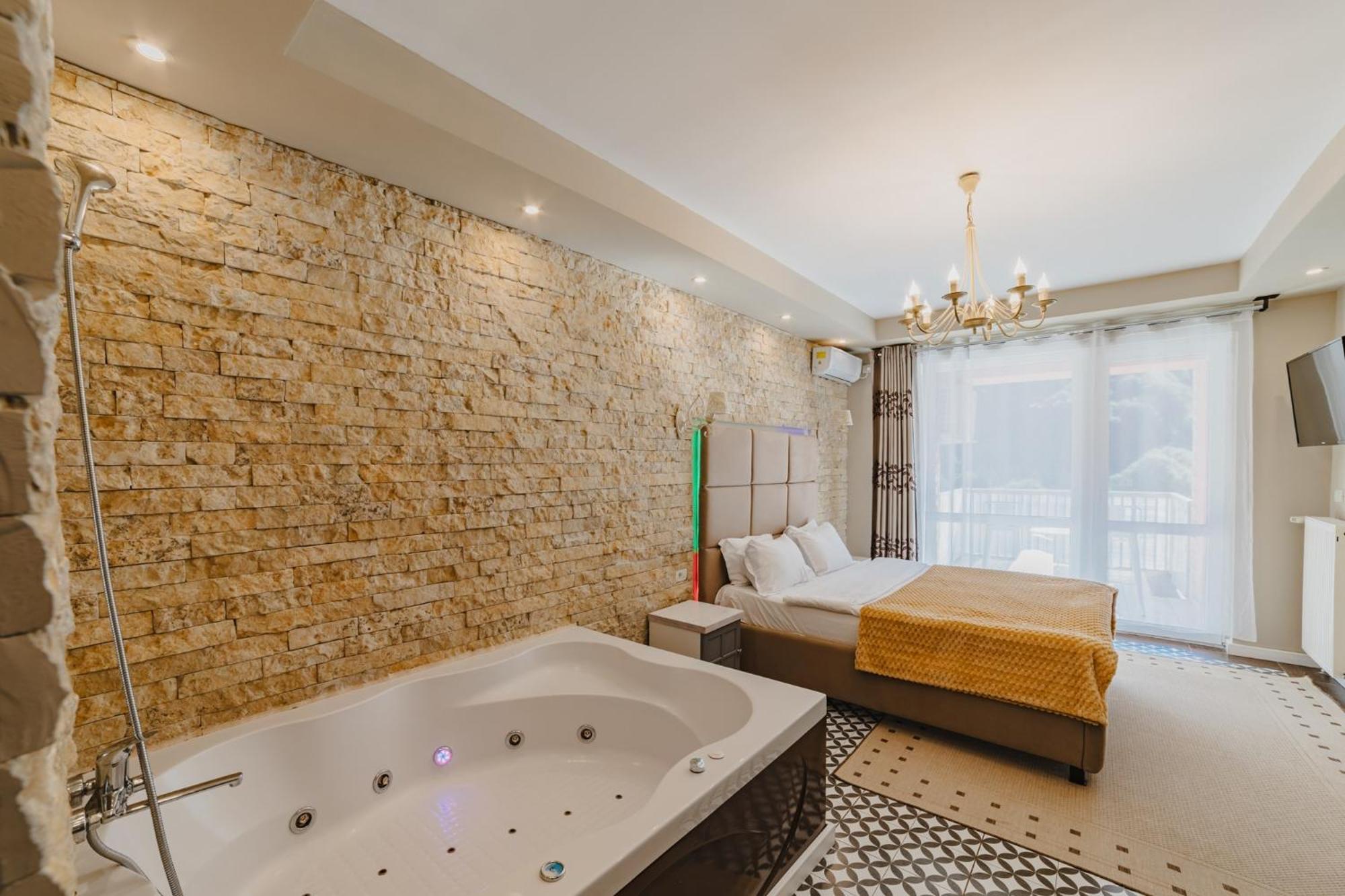 Romantic Jacuzzi Belleview Studio Синая Экстерьер фото