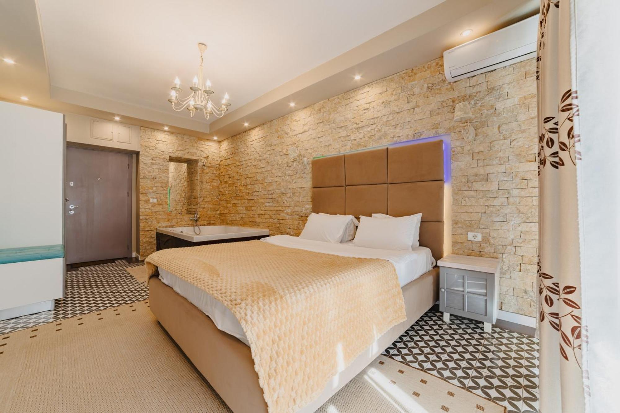 Romantic Jacuzzi Belleview Studio Синая Экстерьер фото